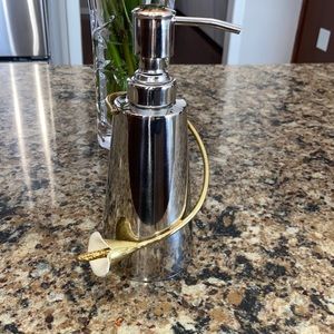 Make an offer! Michael Aram calla Lilly soap dispenser